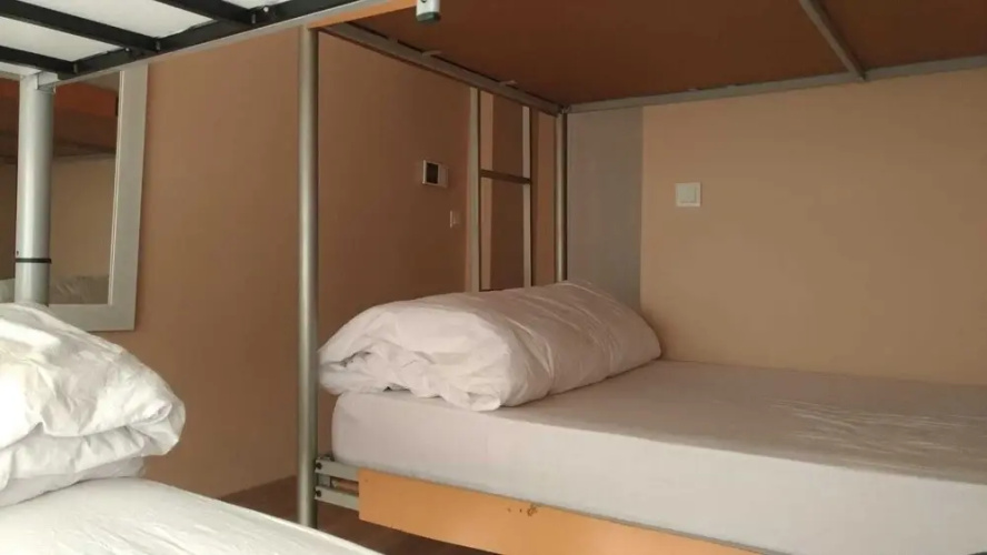 Golva Rooms - Hostel