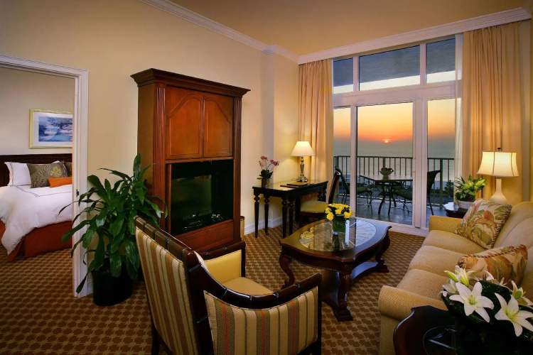 Marco Beach Ocean Suites