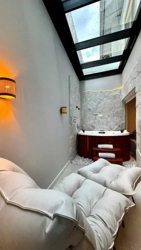 UP Hotel Boutique