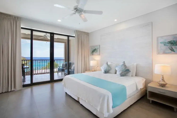 Villas & Suites at Beach View