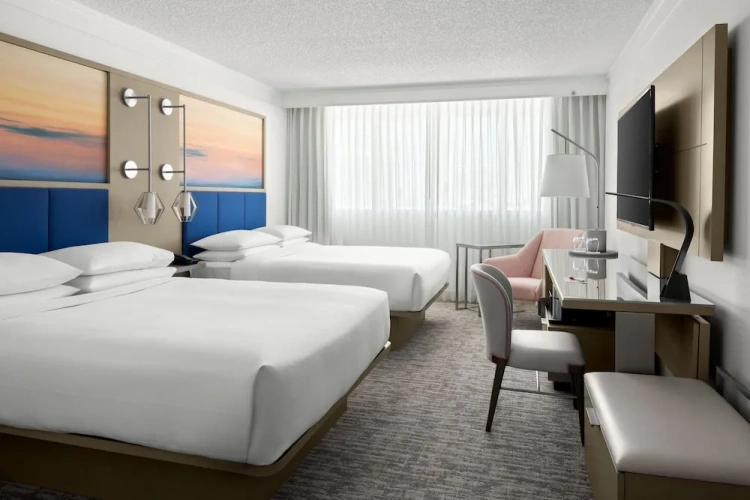 Deluxe Quadruple room with lake view