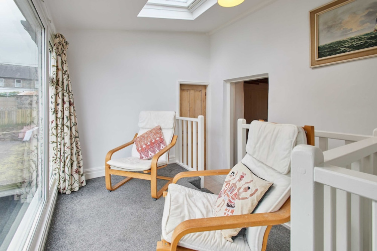 Host Stay Trefor Cottage