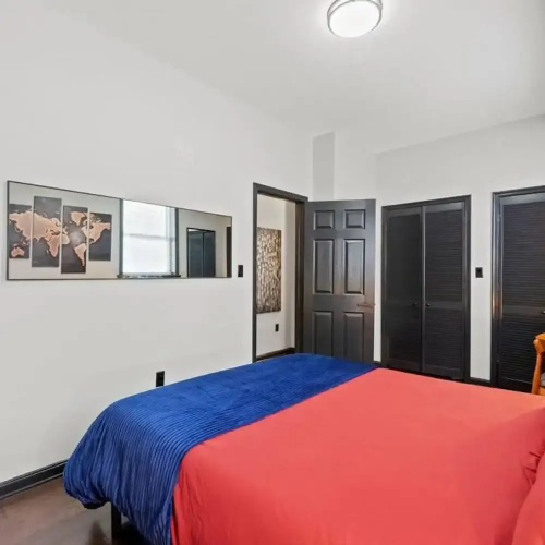 Charming DC Rowhouse Condo - Ideal Long-term Stay