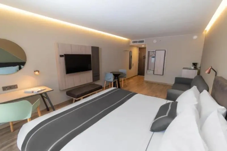 Deluxe Double Junior Suite