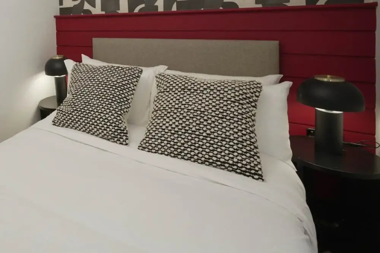 Sixty Aparthotel 2bed, Central Cardiff + Parking