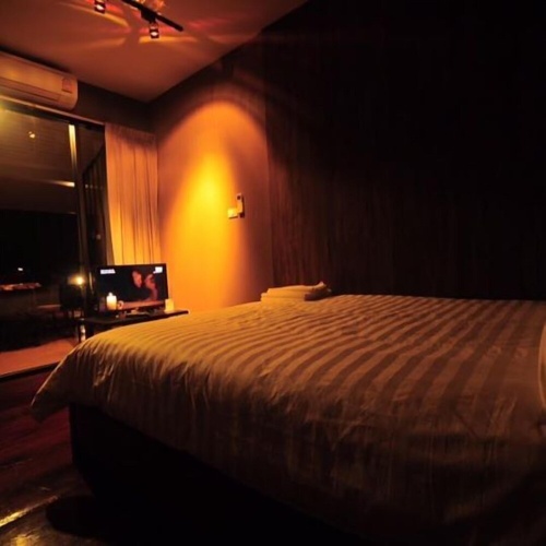1 Bedroom Standard room with balcony and with river view