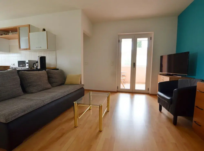 Spacious Apartment With Loggia