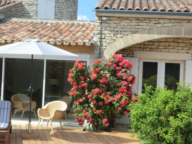 5 Bedrooms Cottage