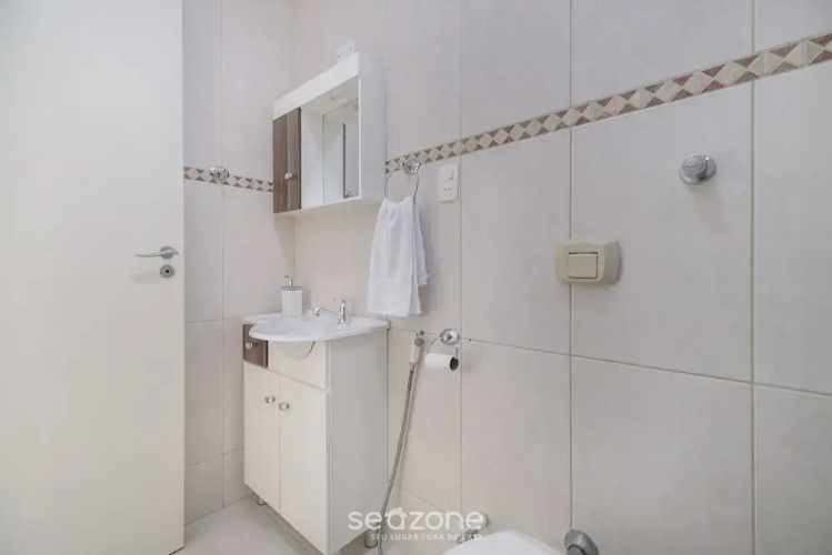 4BR Apt w/ BBQ 70m From Beach Rto0502