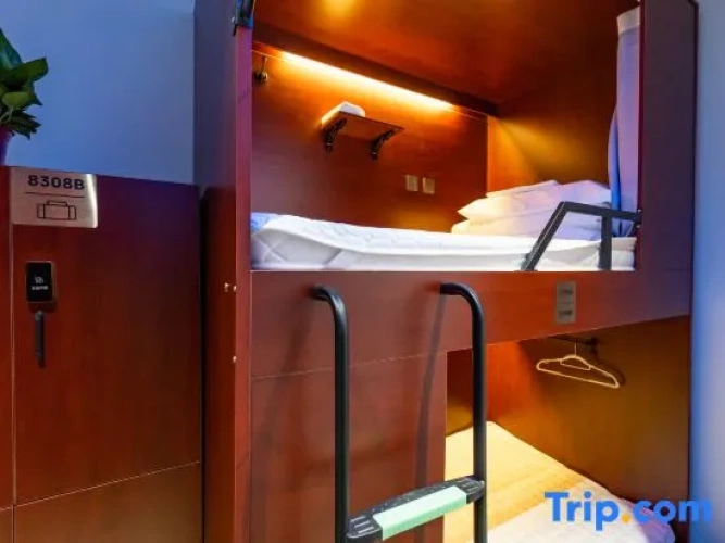 Bed in Dorm (female dorm)