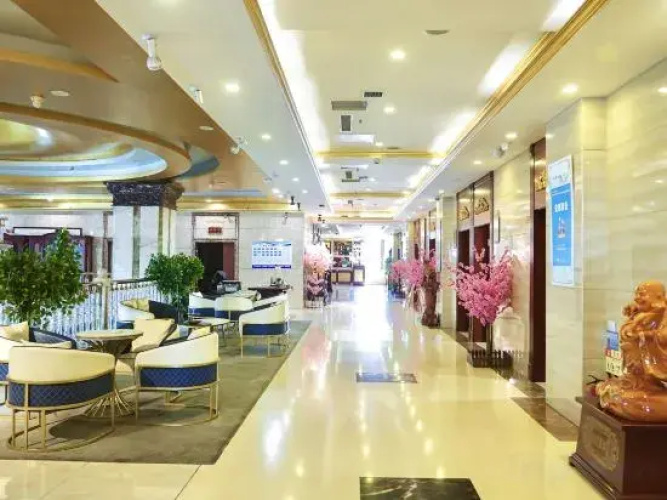 Guanghui Holiday Hotel