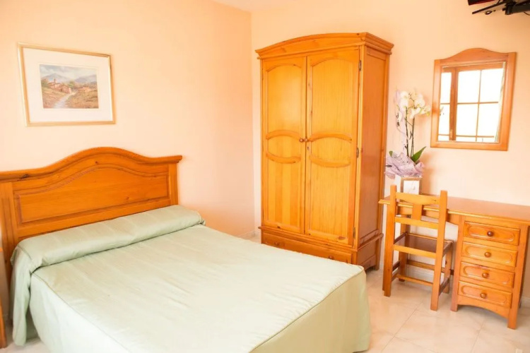 Hotel Miralles