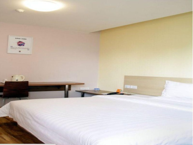 Standard Single room with city view