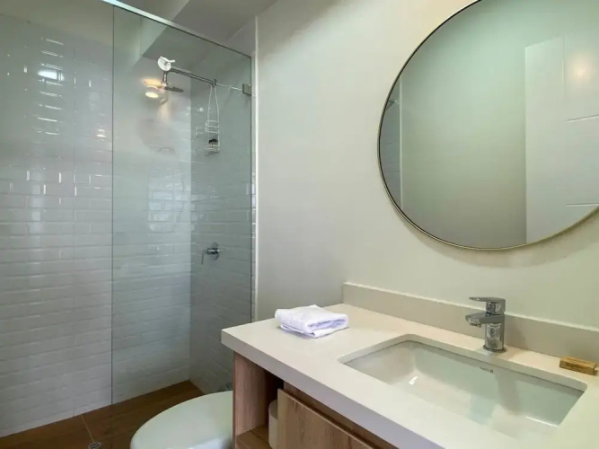 Lovely 2BR With Balcony in Miraflores