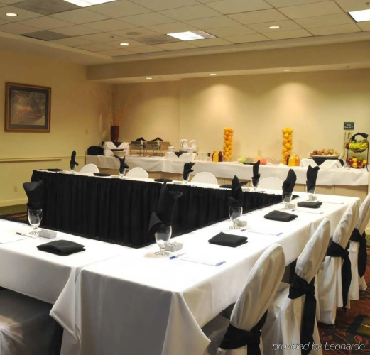 Hilton Garden Inn Anaheim/Garden Grove photo 34
