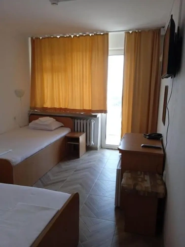 Standard Twin room with sea view