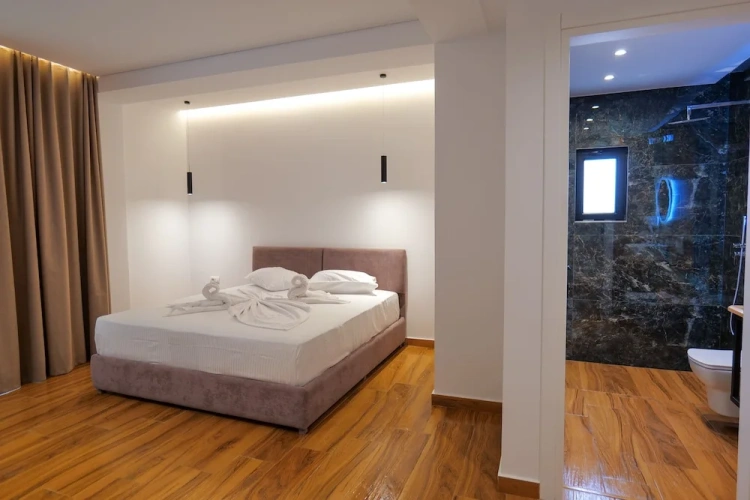 Standard Double room with balcony