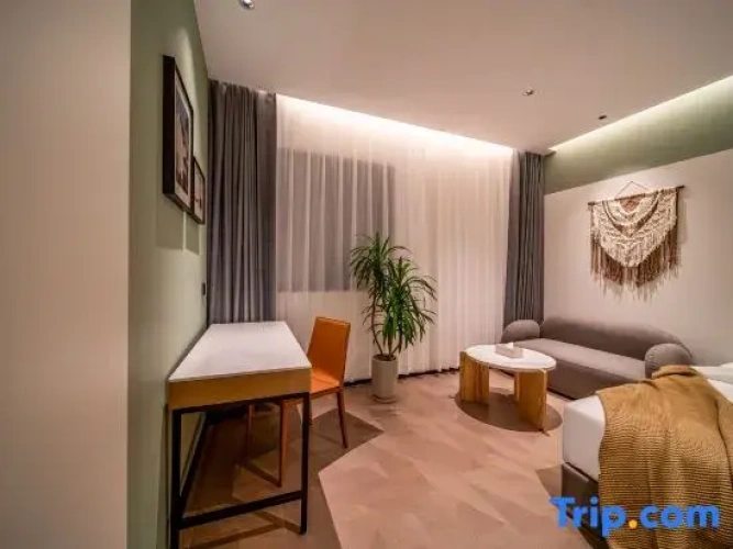 Comfort room