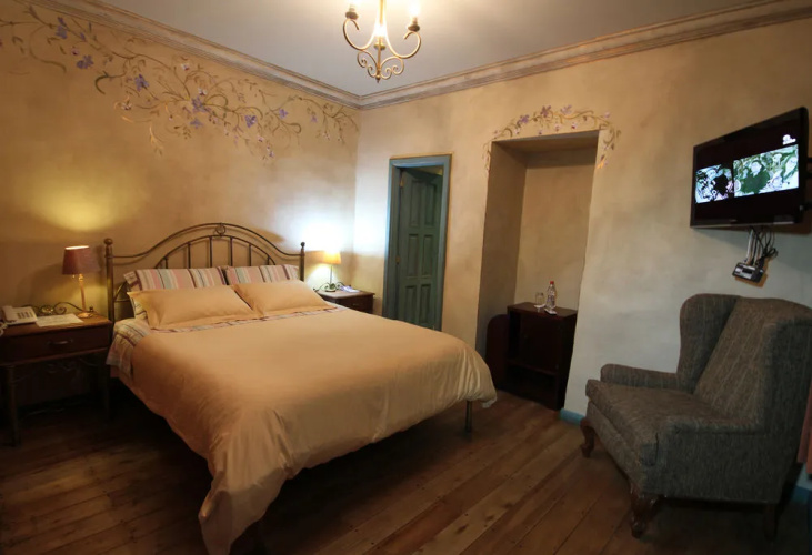 Hotel Inés María