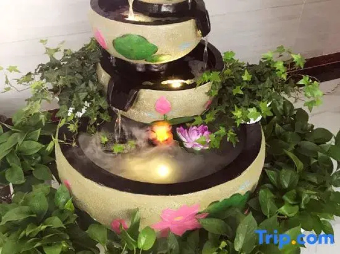 Ximeng Early Spring Yunshang Hotel