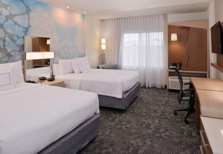 Courtyard by Marriott Toledo North