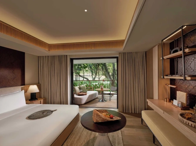 Deluxe Double room with balcony