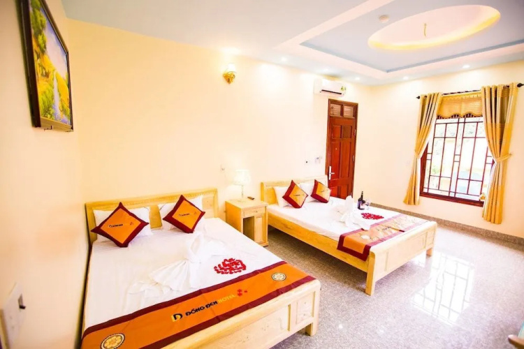 Dong Den Hotel