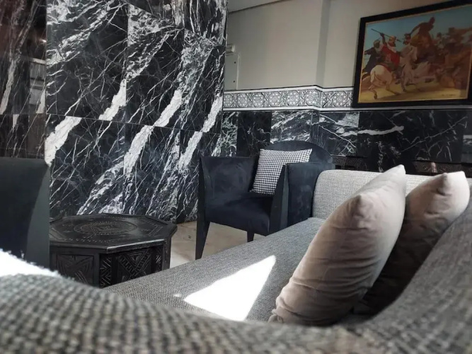 Cadé Hotel
