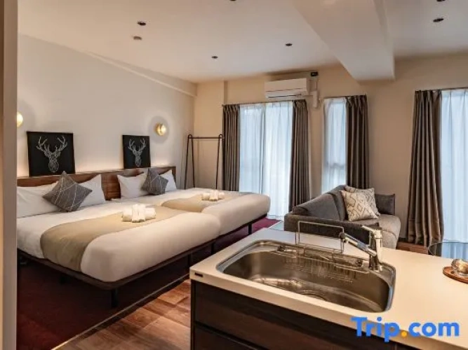 Premium Quadruple room