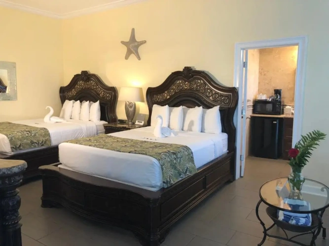 Standard Quadruple room