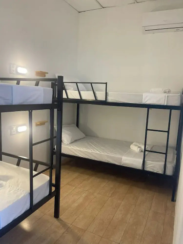 Grand' Hostel