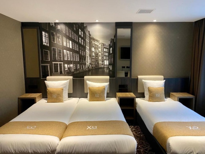 Triple room