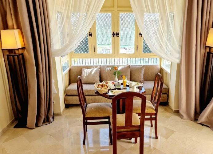 Alhambra Thalasso Hotel