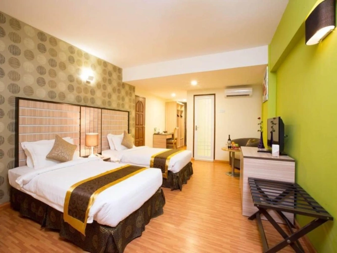 Deluxe Twin room