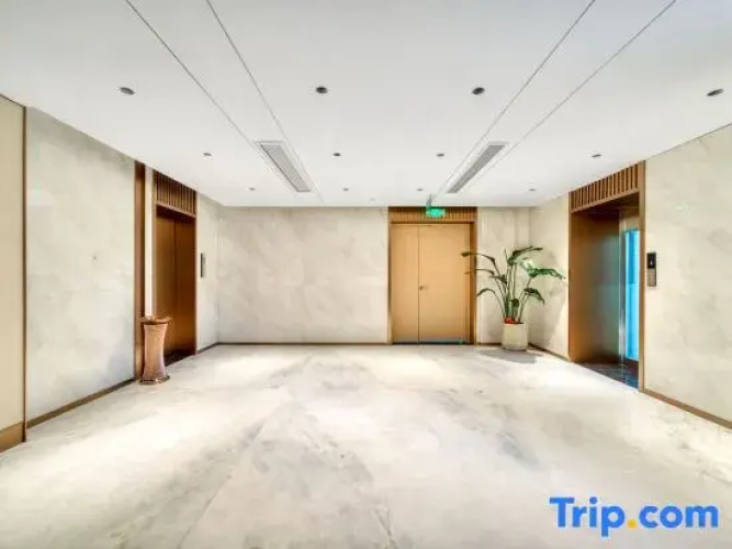 Wealth Hotel