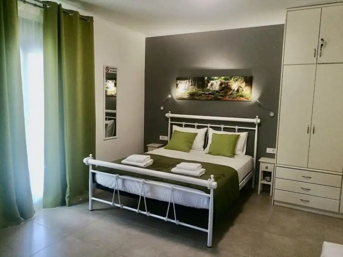 PargaLand Studios & Apartments