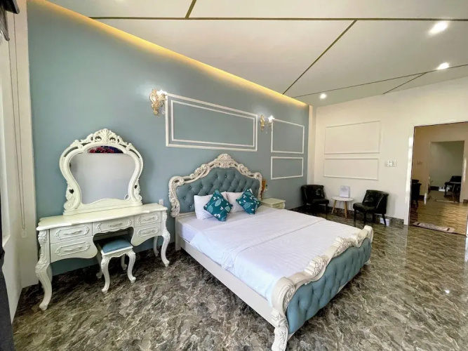 Aroma Luxury Villa