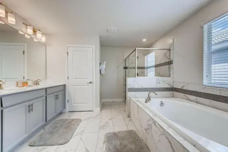 1596 MC - Enchanted 6BR Villa: Pool, Magic for 14
