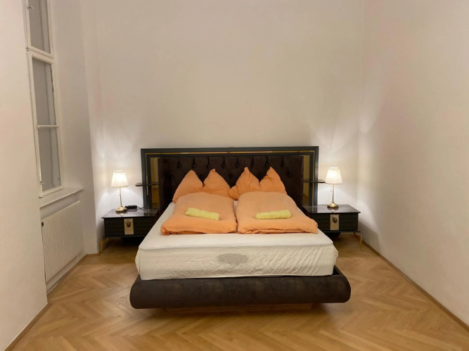 Apartments Opera