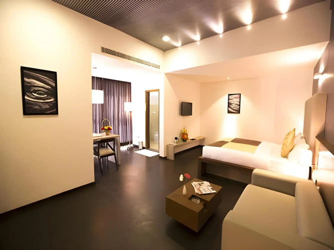 Vinaya Royal Inn