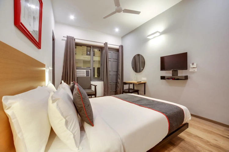 OYO Townhouse 349 Unitech Cyber Park Gurgaon