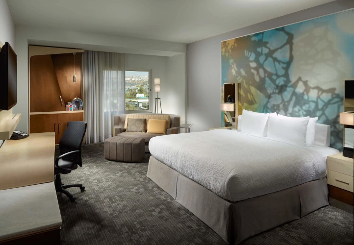 Courtyard by Marriott Queretaro