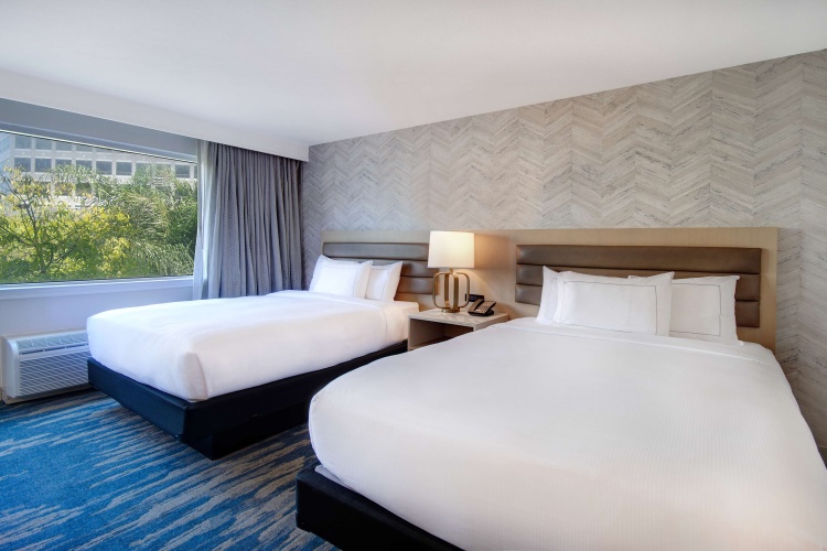 DoubleTree by Hilton Hotel LAX - El Segundo photo 6