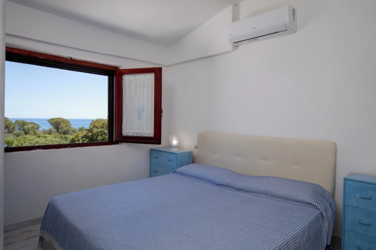 Apartment with sea view