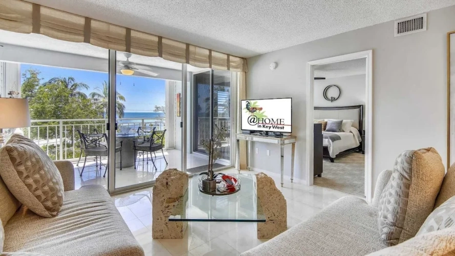 2 Bedrooms Cottage