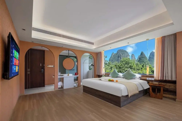Riverside Bamboo Frest Hotel