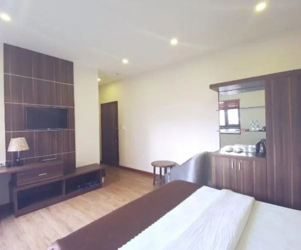 Golden Pine 3 Hotel