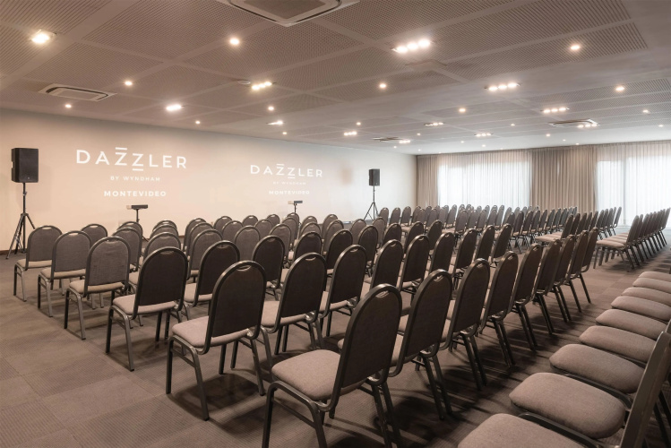 Dazzler by Wyndham Montevideo photo 16