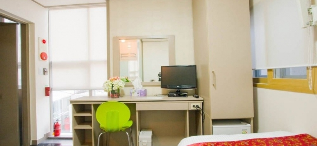 Goodstay Nana Residence