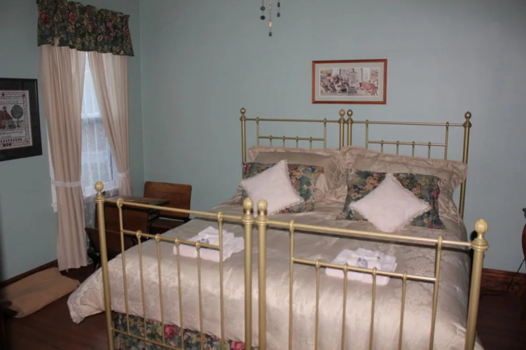 Doctor's House B&B